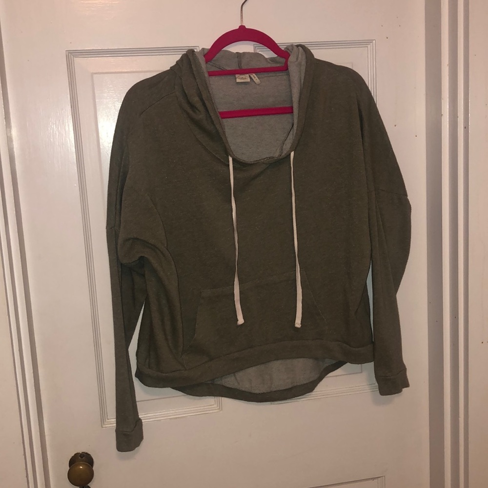 Paper Crane🕊Sage Green High-low Semi-crop hoodie